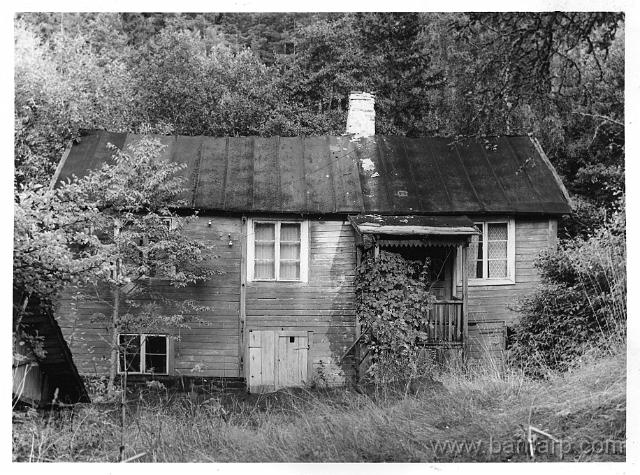 petter_klings_traddrageri_1963.jpg - Petter Klings tråddrageri Hellstorp 1963 (nedbränt 1969)