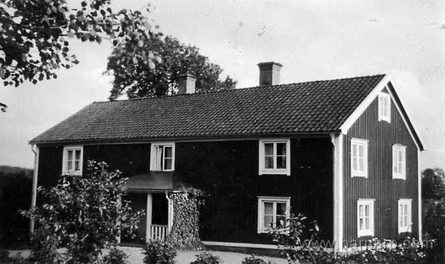 barnarp_gamla_gastgivaregarden_1940.jpg - Gamla Gästgivaregården 1940 (Lovsjövägen 17)