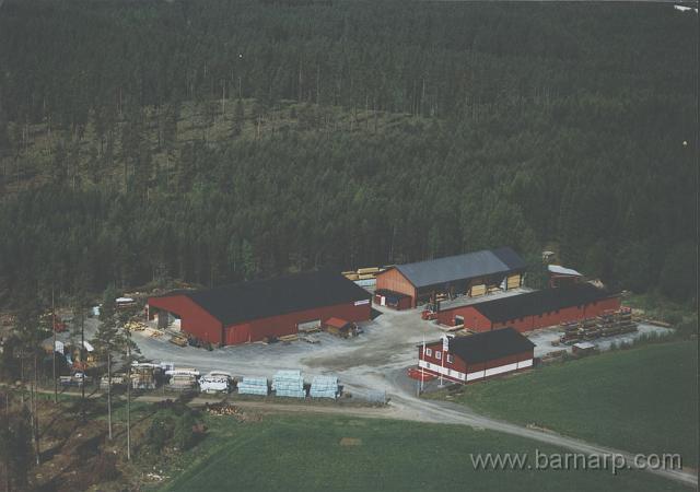 barnarp_svenssons_flyg.jpg - Flygfoto över Bröderna Svenssons Såg